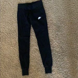 NIKE SWEATPANTS